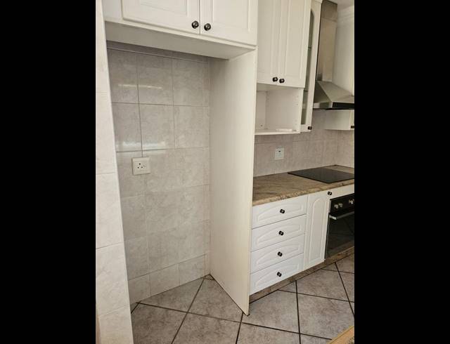 3 BEDROOM PROPERTY TO RENT IN ELDO MANOR